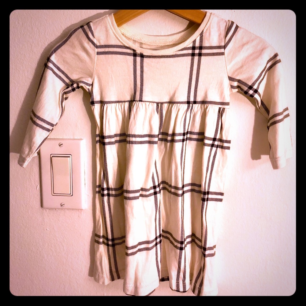Old navy baby girl dress